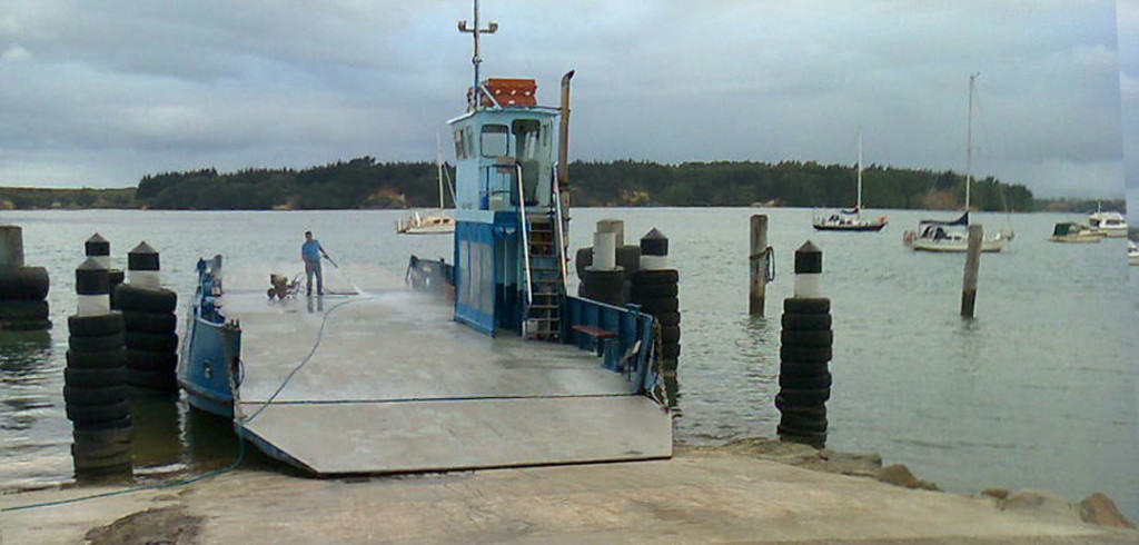 Walking tracks of the Western Bay